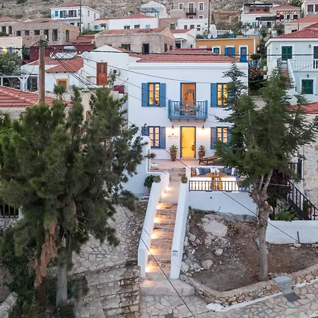 Anteli Luxury Vila Chalki Town